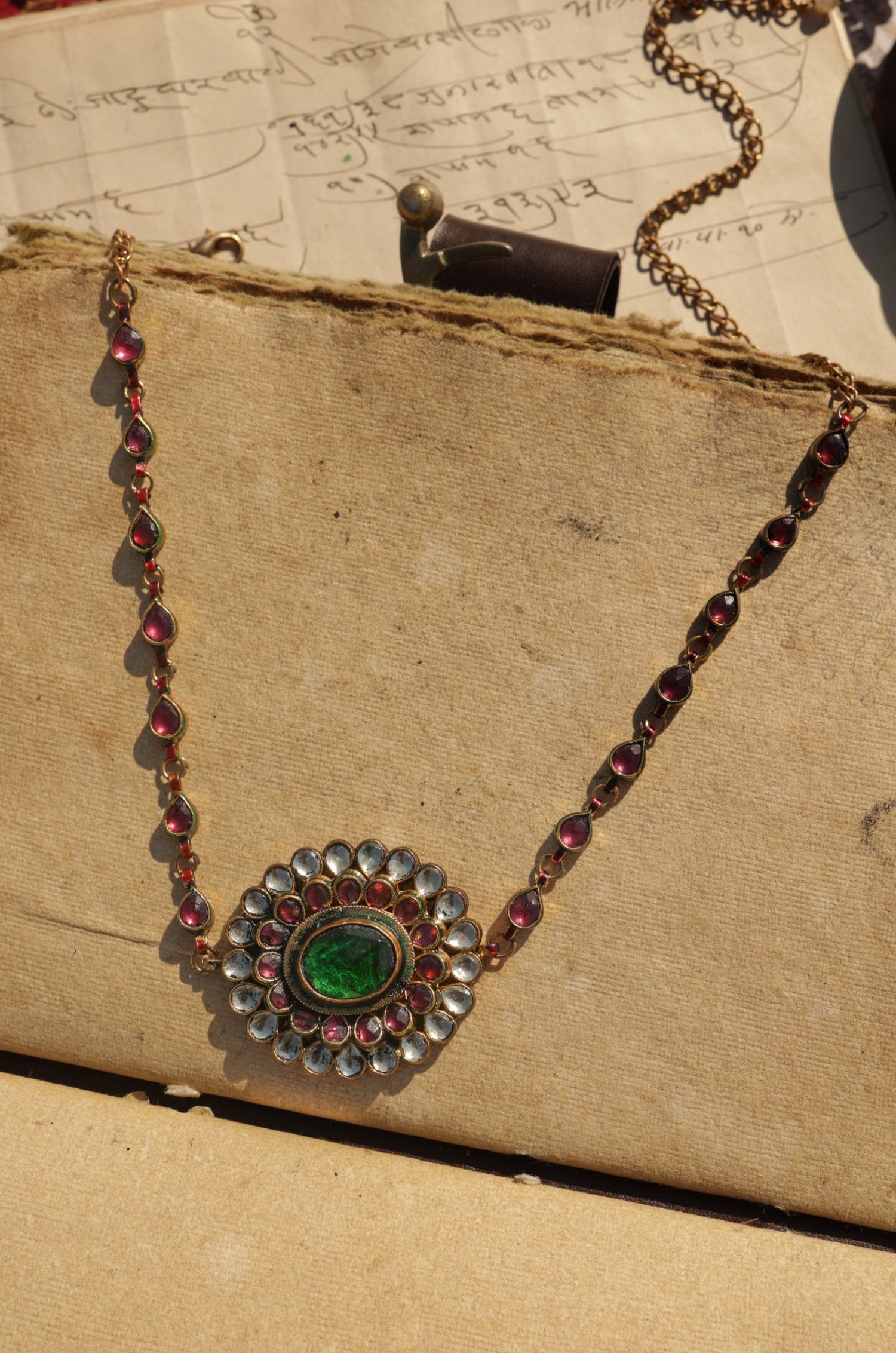 Rani Floral Kundan Choker