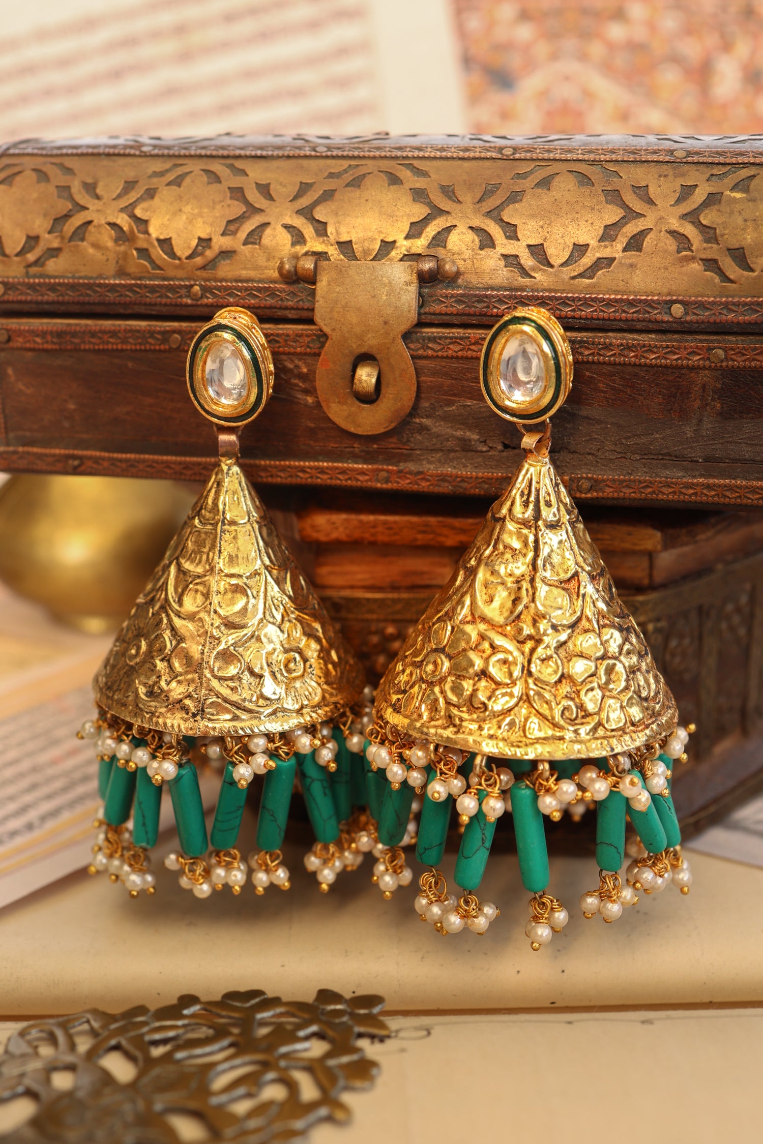 Seesha Dogri Chitrayi Jhumka Earrings